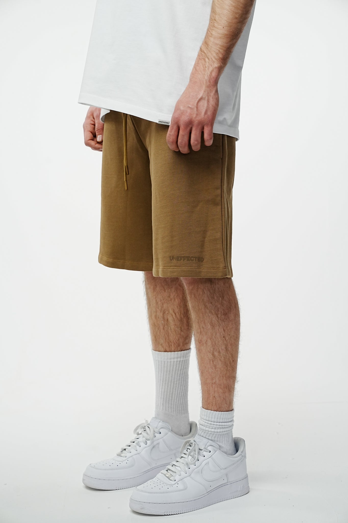 Archive Logo Baggy Sweat Shorts - Camel - UNEFFECTED STUDIOS® - Shorts - UNEFFECTED STUDIOS®