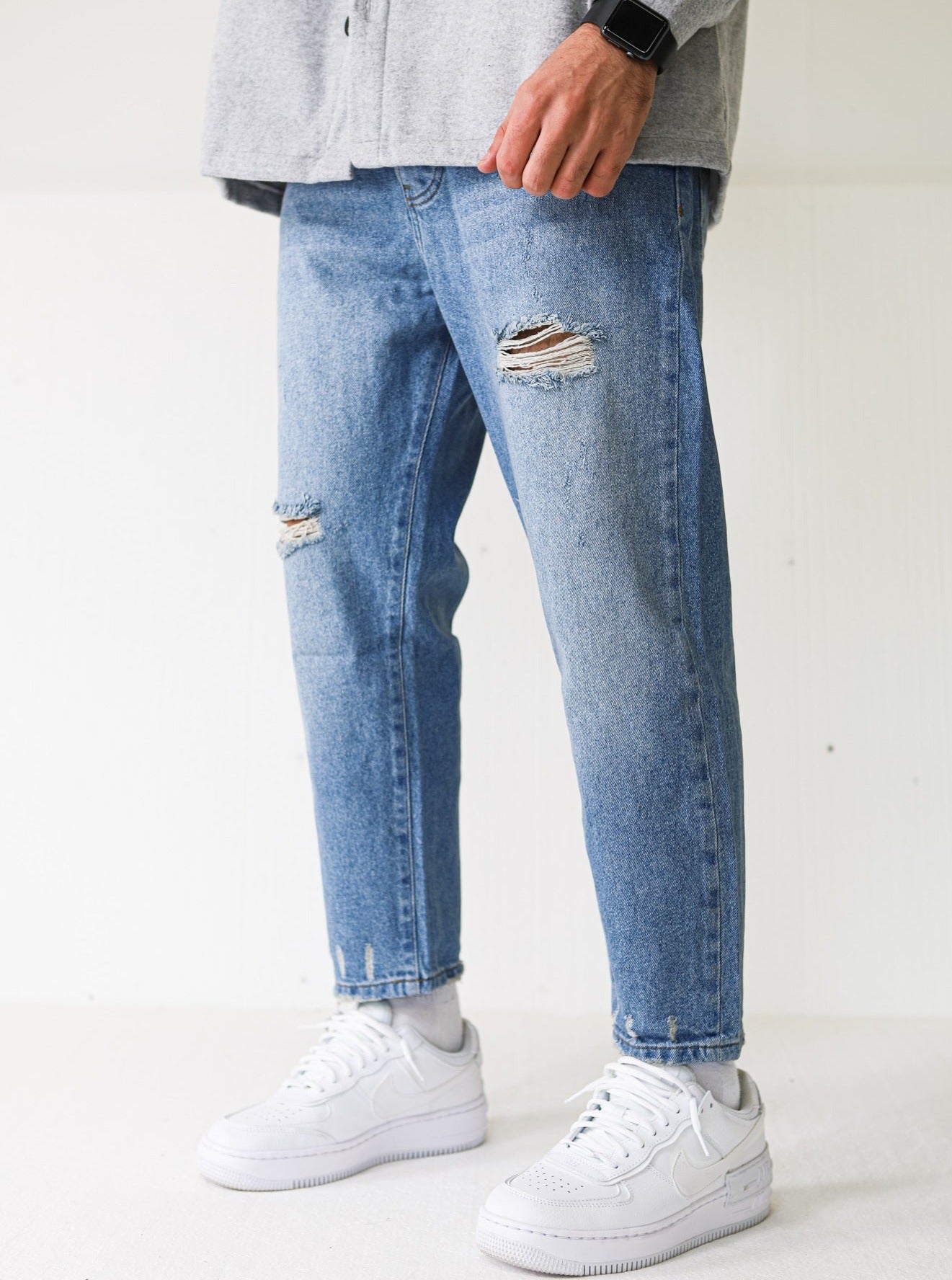 Relaxed Fit Ripped Vintage Blue Jeans - UNEFFECTED STUDIOS® - JEANS - UNEFFECTED STUDIOS®