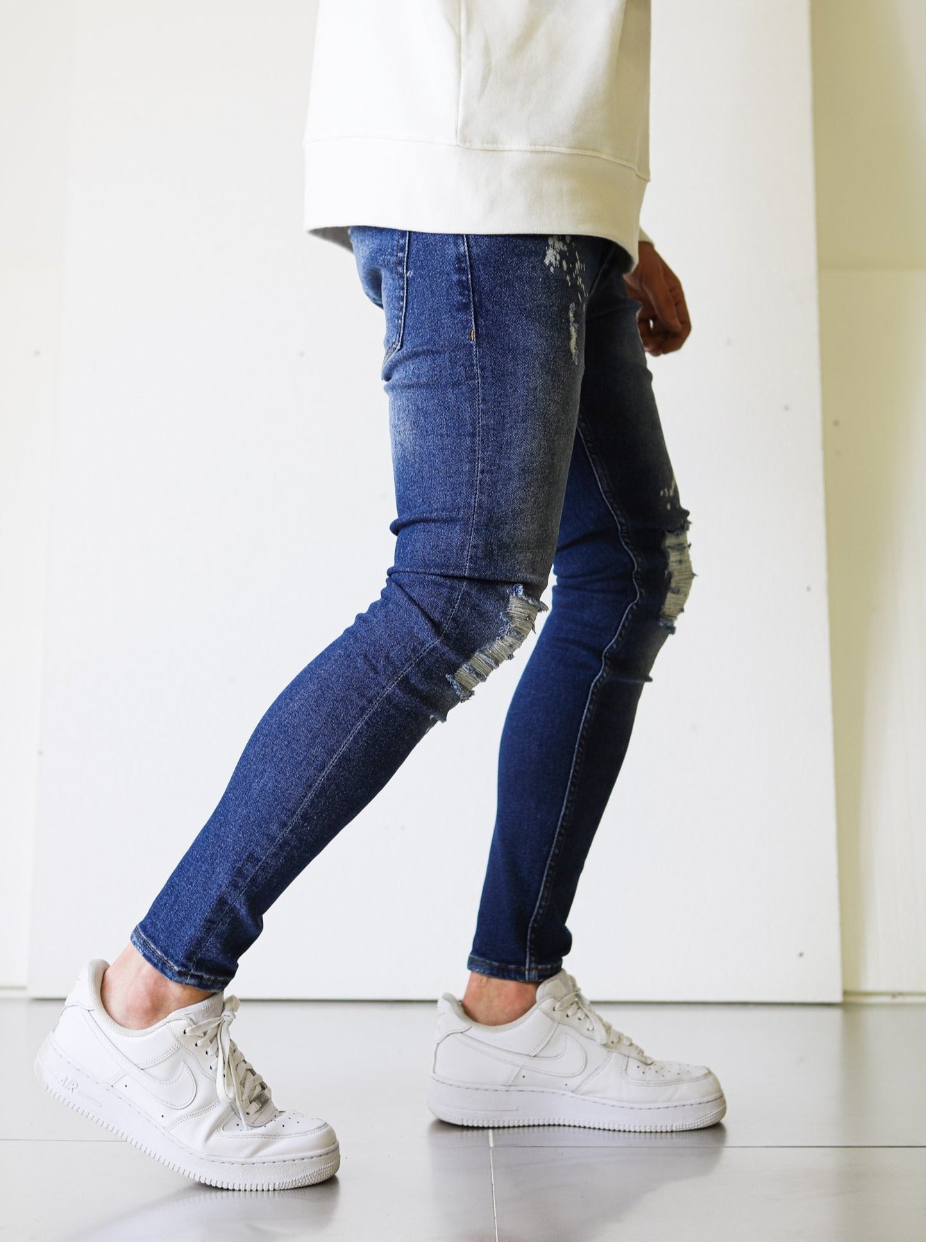 Ripped Bleached Blue Jeans - UNEFFECTED STUDIOS® - JEANS - UNEFFECTED