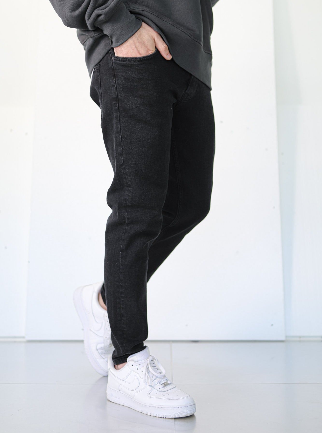 Basic Premium Black Jeans - UNEFFECTED STUDIOS® - JEANS - UNEFFECTED