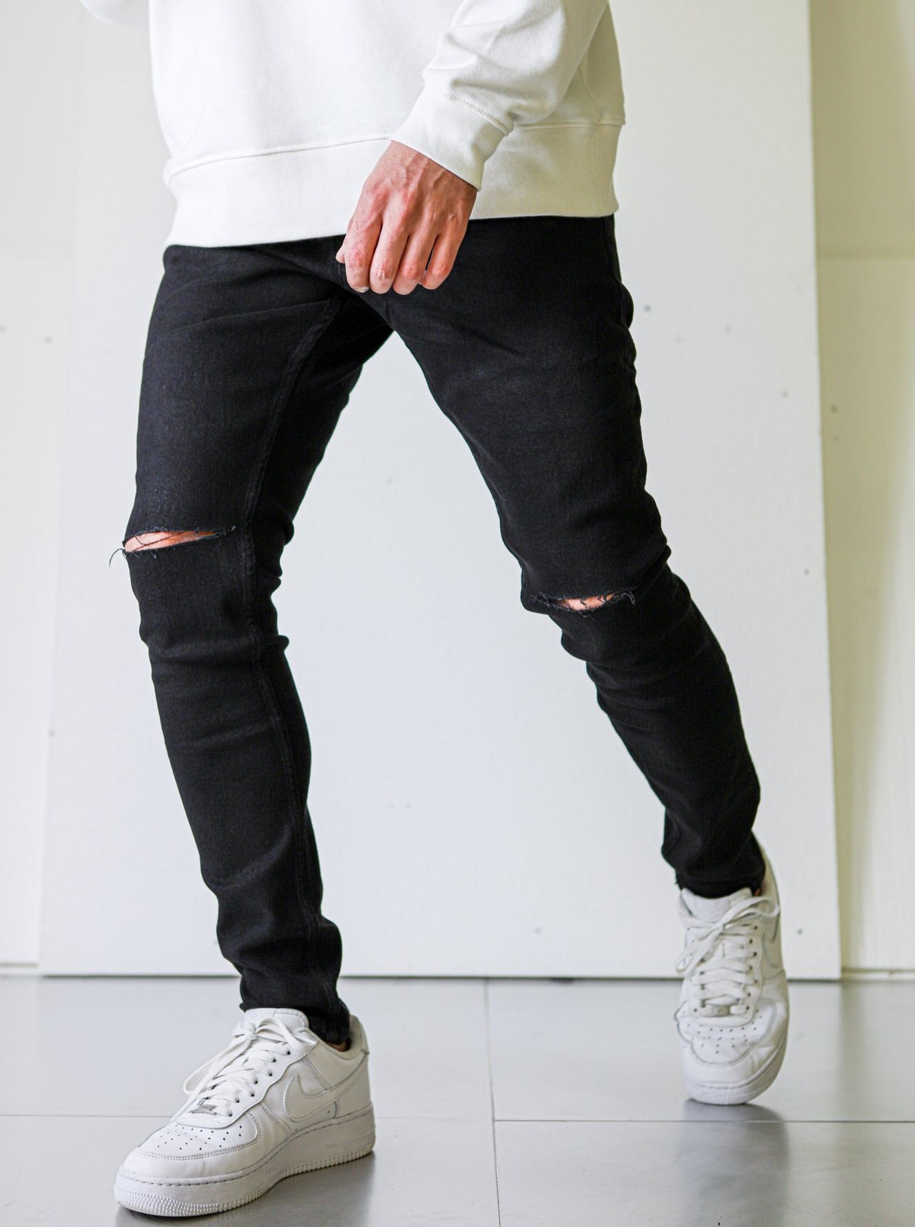 Knee Ripped Black Jeans - UNEFFECTED STUDIOS® - JEANS - UNEFFECTED