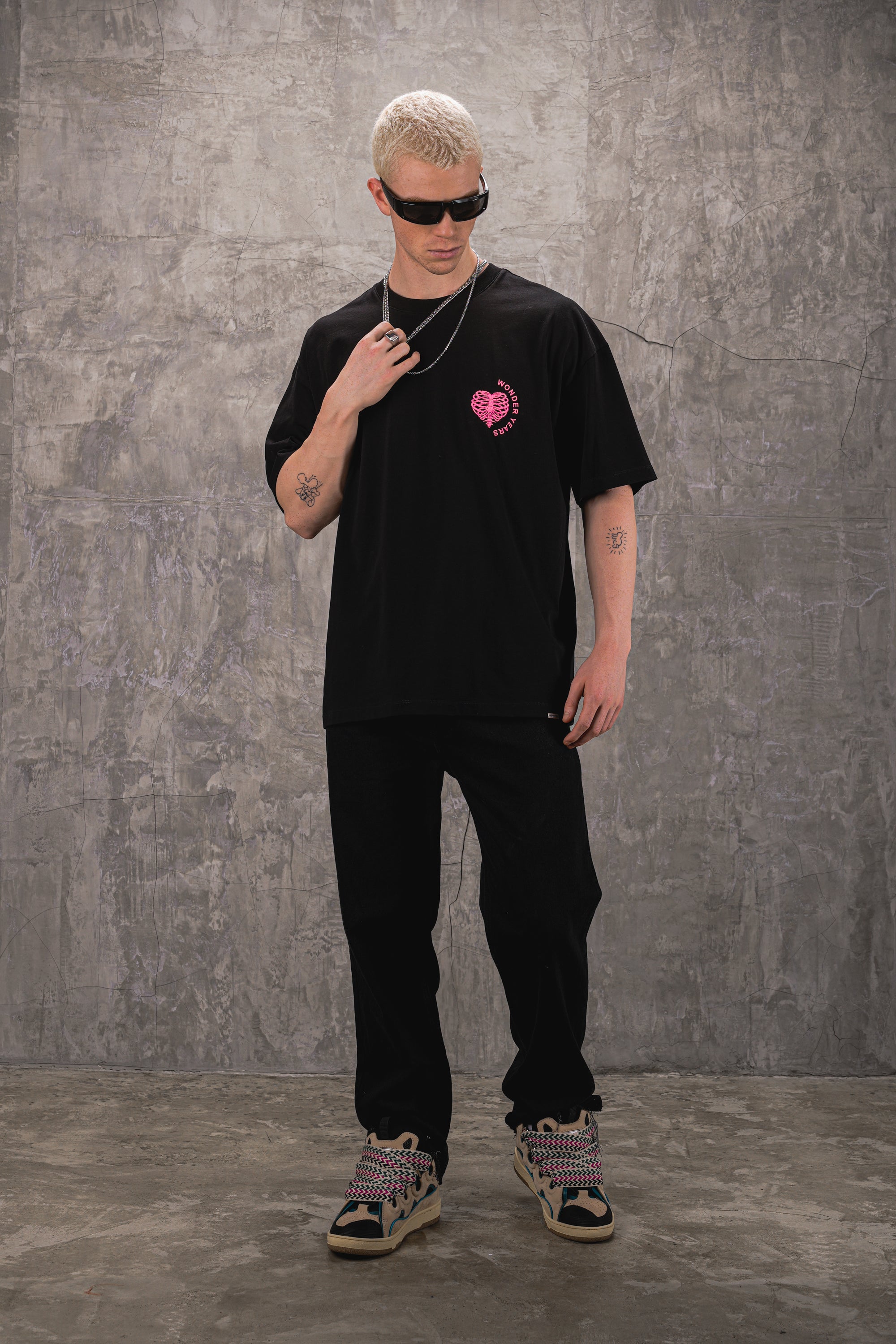 Out A Time 240GSM Oversized Tee - Black - UNEFFECTED STUDIOS® - T-shirt - UNEFFECTED STUDIOS®