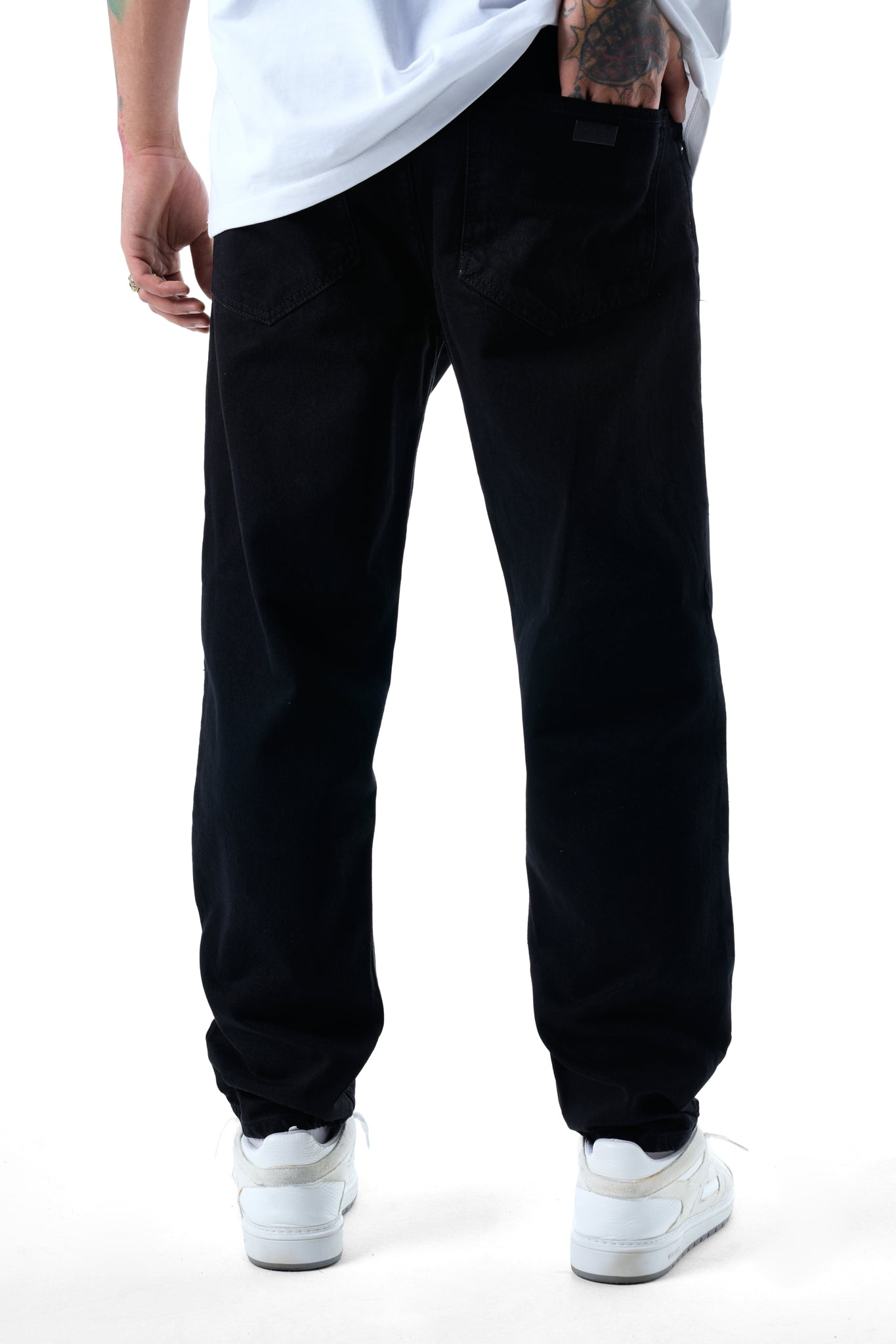Premium Baggy Jet Black Jeans - UNEFFECTED STUDIOS® - JEANS - UNEFFECTED STUDIOS®