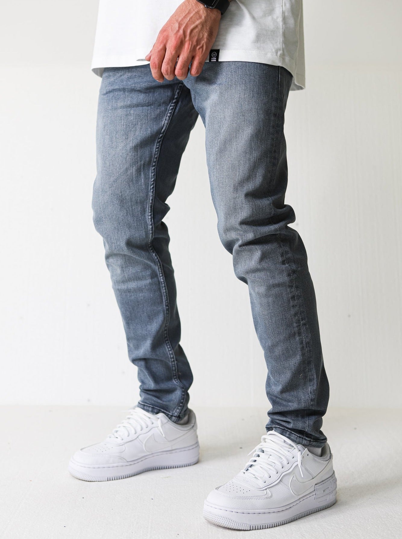 Premium Basic Grey Essential Jeans - UNEFFECTED STUDIOS® - JEANS - UNEFFECTED STUDIOS®