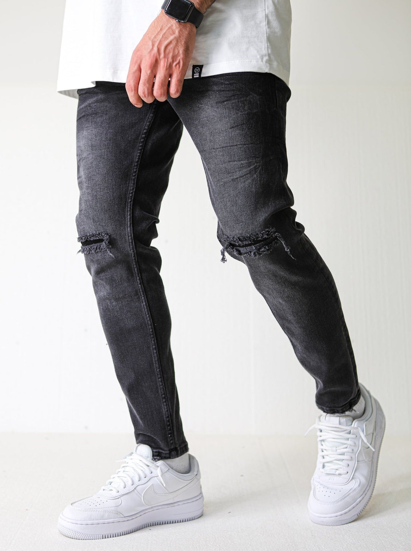 Premium Knee Ripped Black Jeans With Chain - UNEFFECTED STUDIOS® - Pants - 2Y PREMIUM