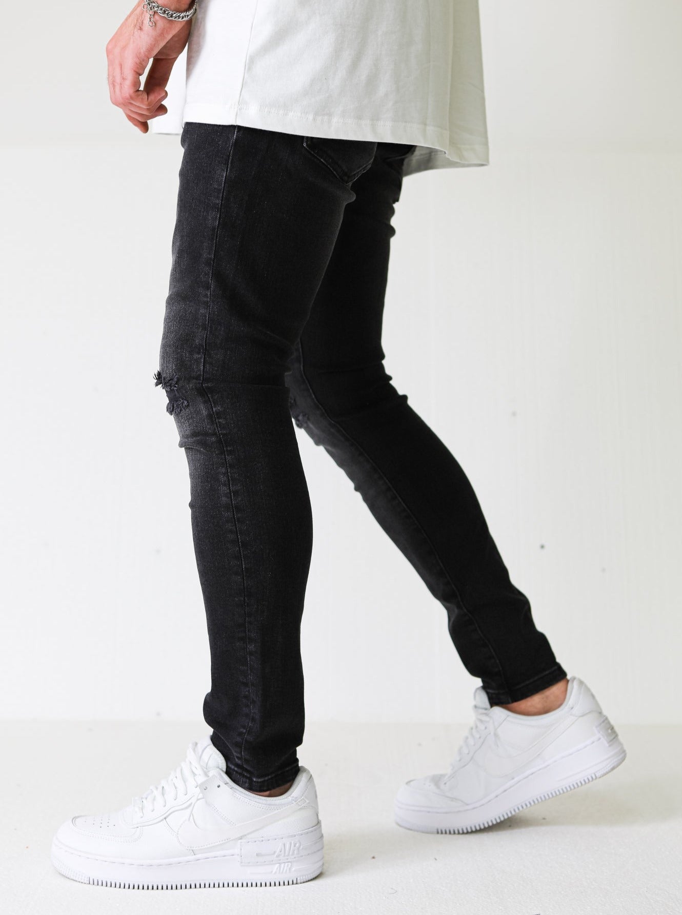 Premium Knee Ripped Black Jeans - UNEFFECTED STUDIOS® - Pants - 2Y PREMIUM