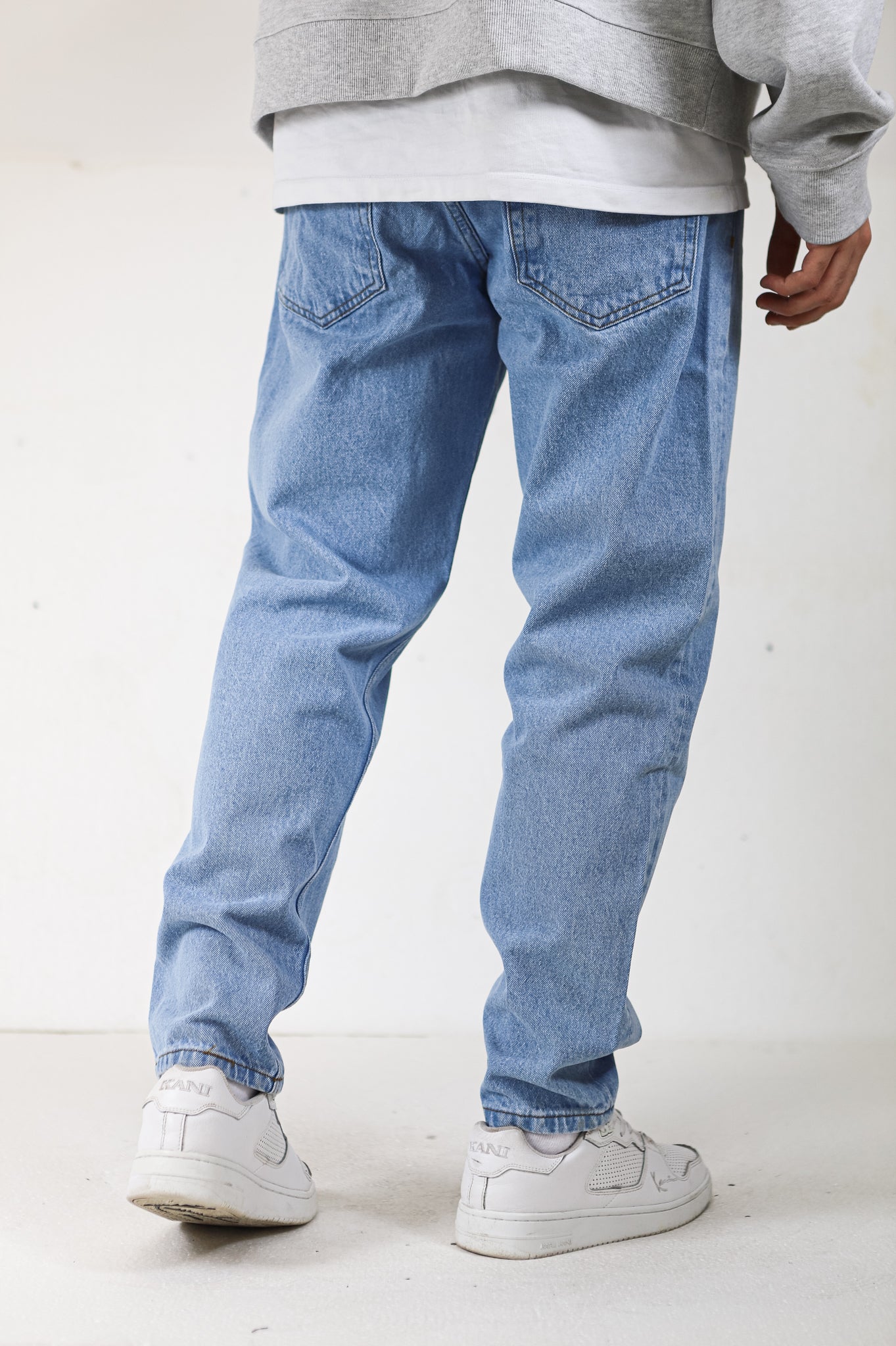 Premium Relaxed Fit Light Blue Basic Jeans