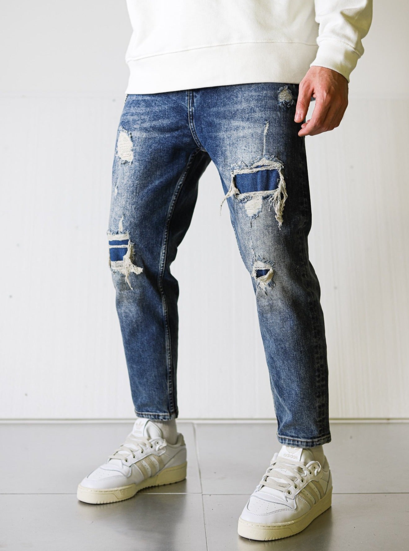 Relaxed Fit Premium Ripped Jeans - Vintage Blue - UNEFFECTED STUDIOS® - JEANS - UNEFFECTED
