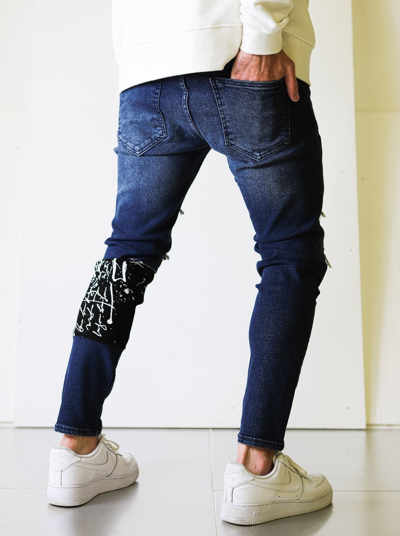 Signature Ripped Blue Jeans - UNEFFECTED STUDIOS® - JEANS - UNEFFECTED