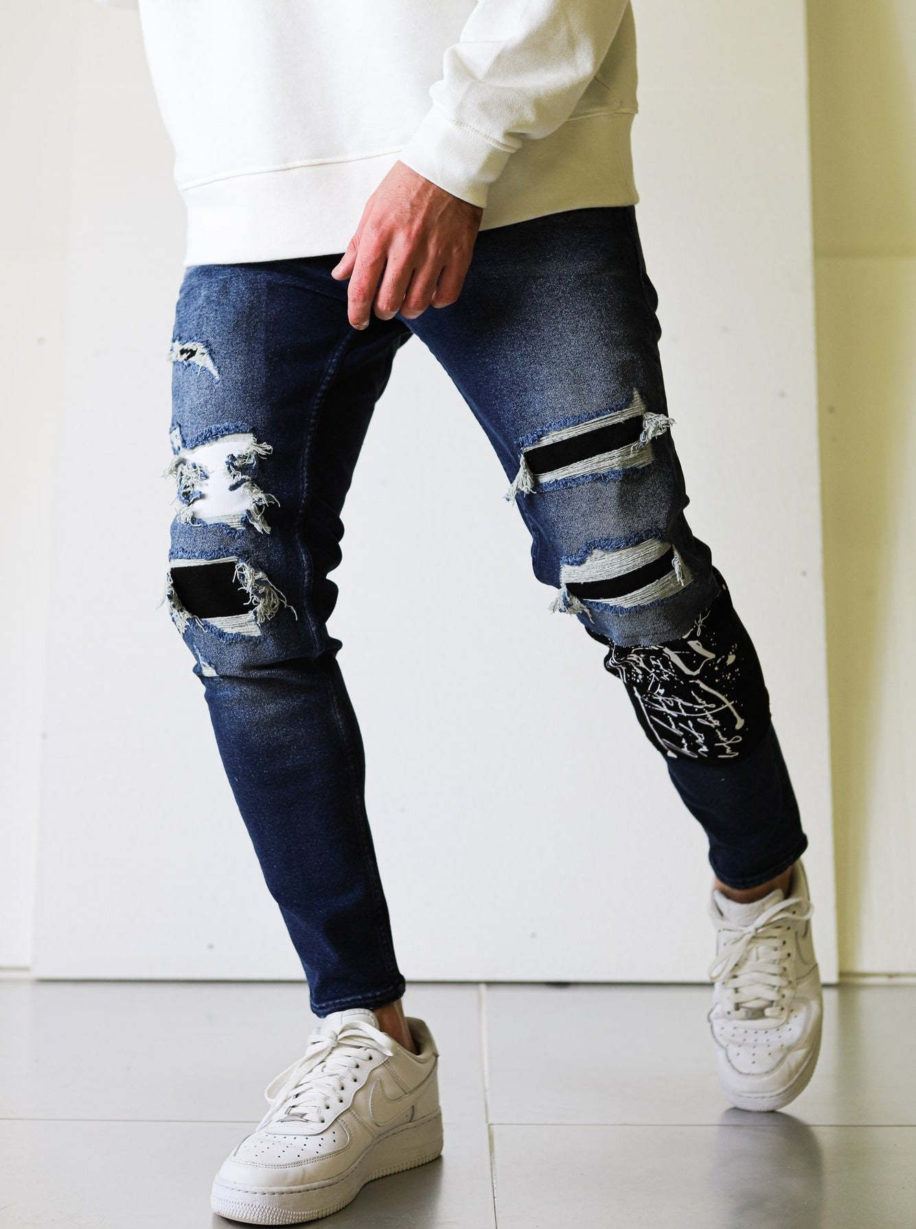 Signature Ripped Blue Jeans - UNEFFECTED STUDIOS® - JEANS - UNEFFECTED