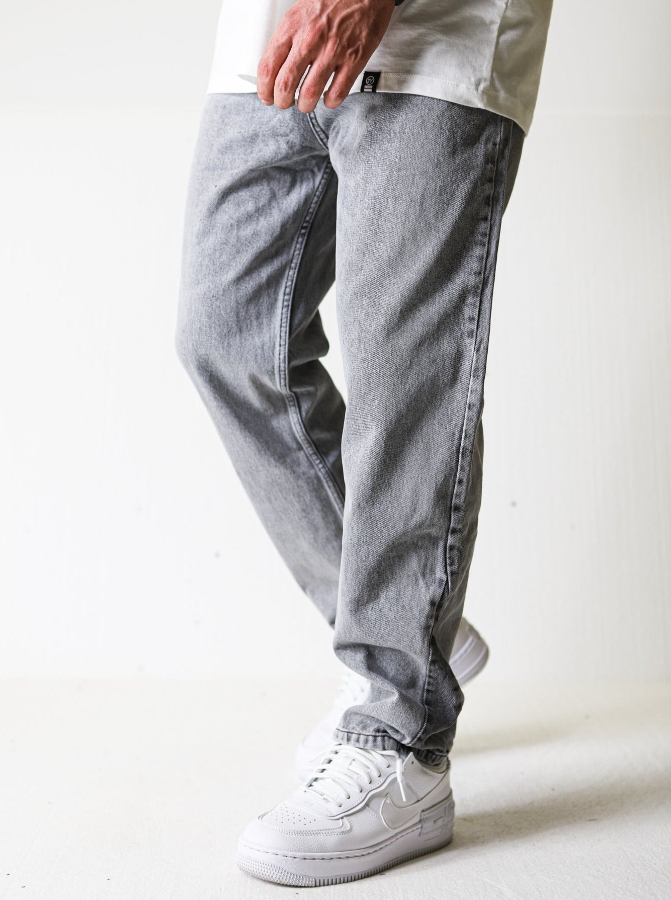 Straight Flared Fit Premium Grey Jeans - UNEFFECTED STUDIOS® - JEANS - UNEFFECTED STUDIOS®