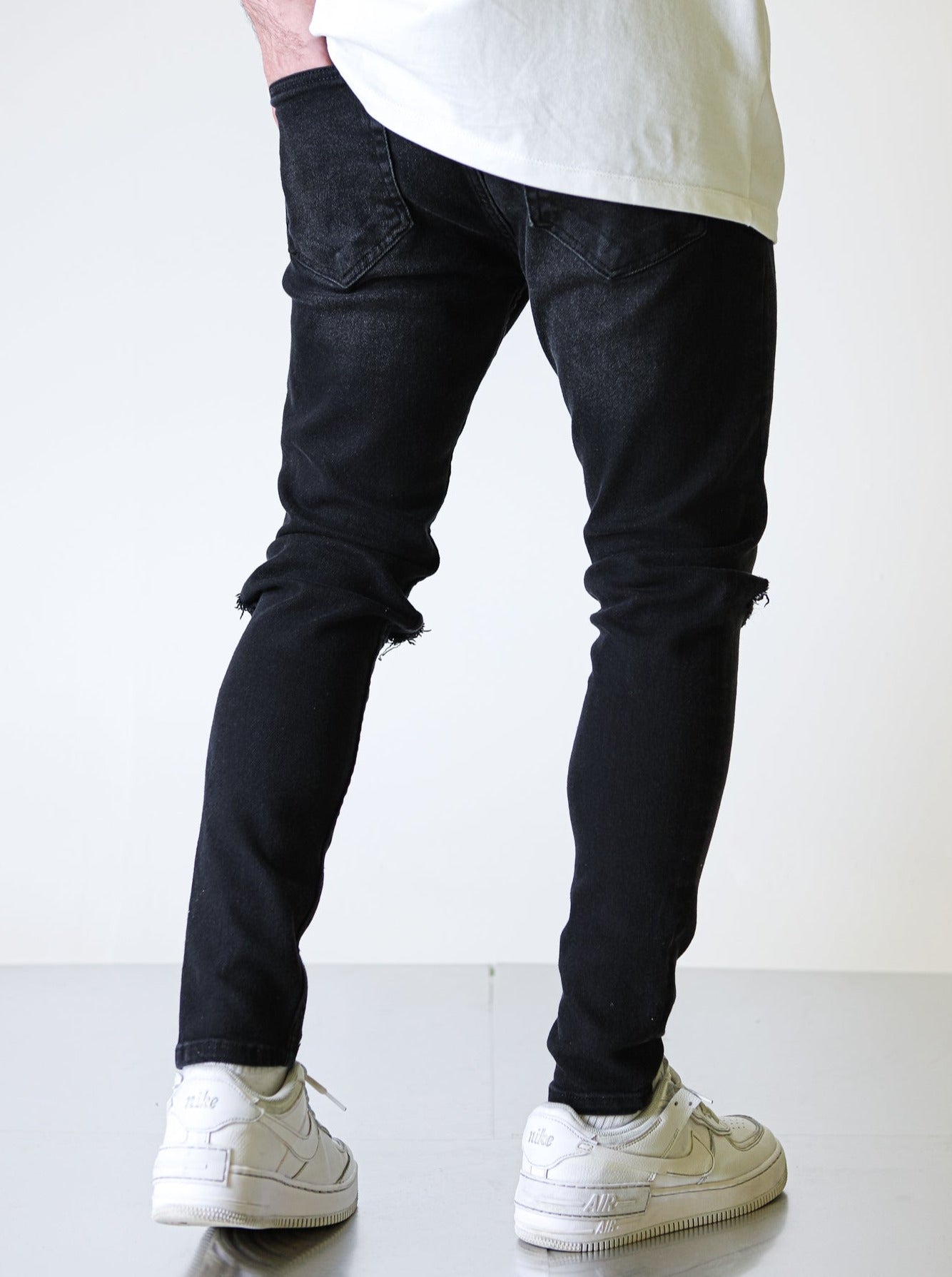 Premium Knee Ripped 4x Stretch Black Jeans
