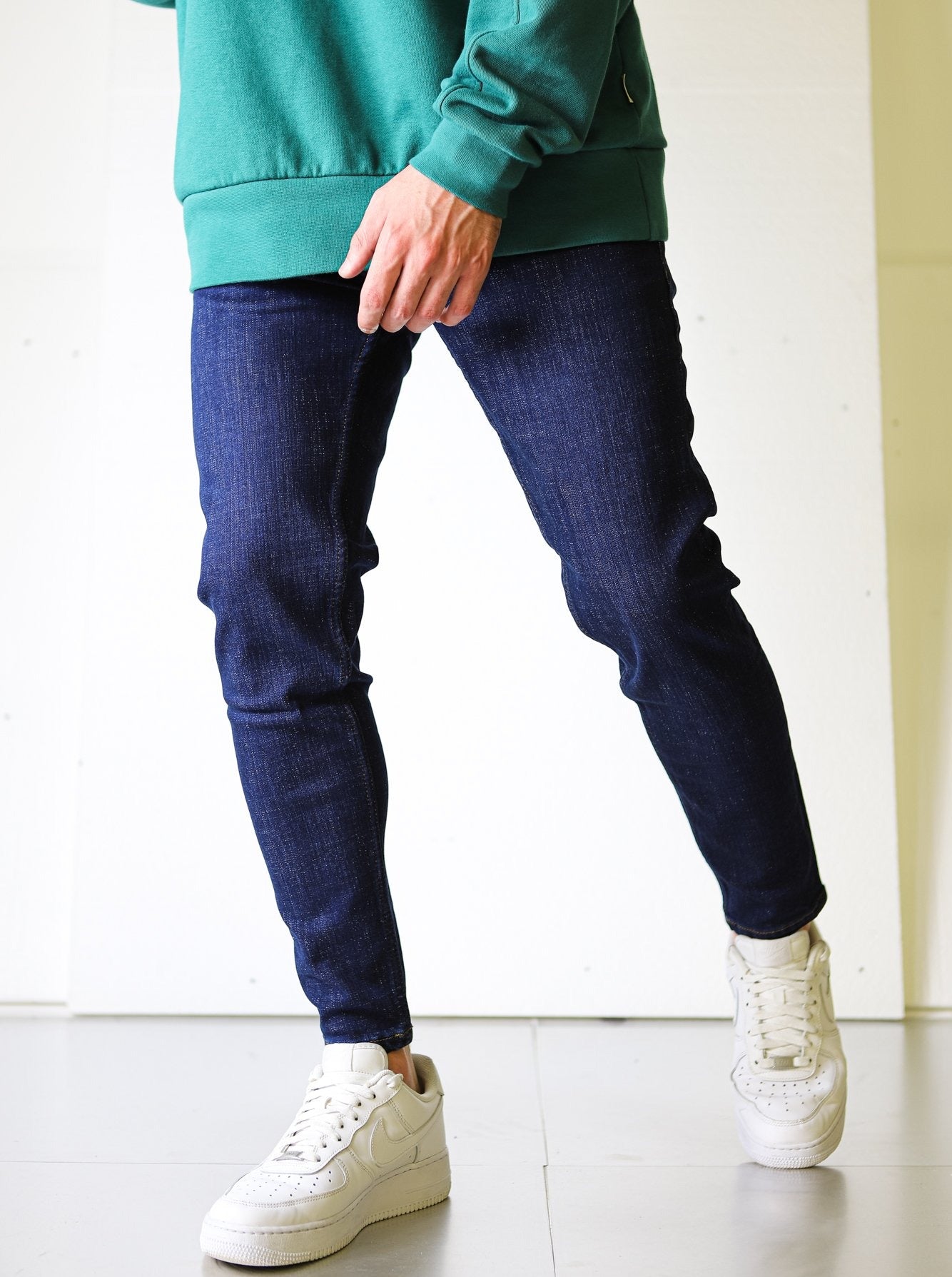Basic Premium Indigo Jeans