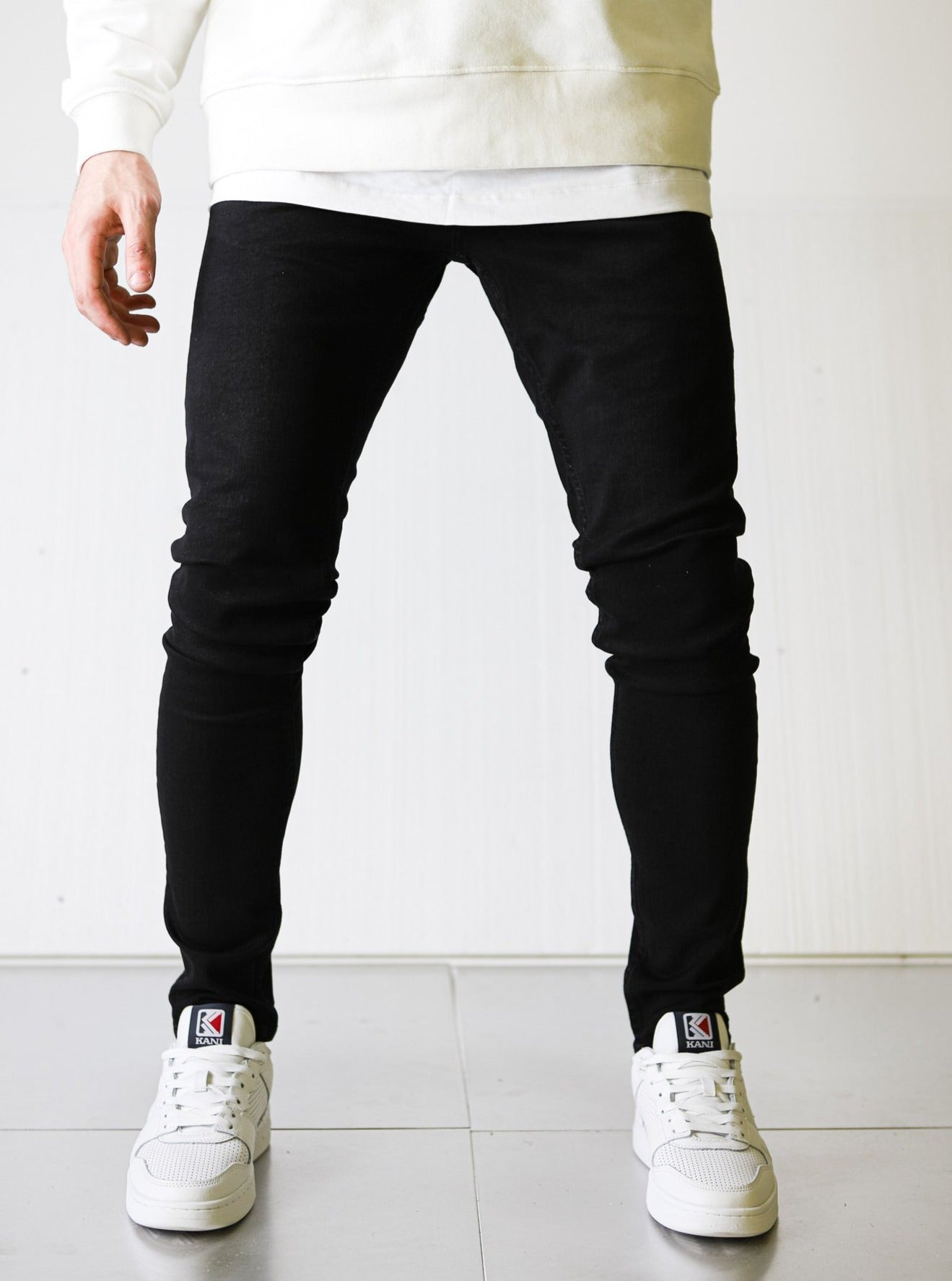 Basic Premium Black Jeans