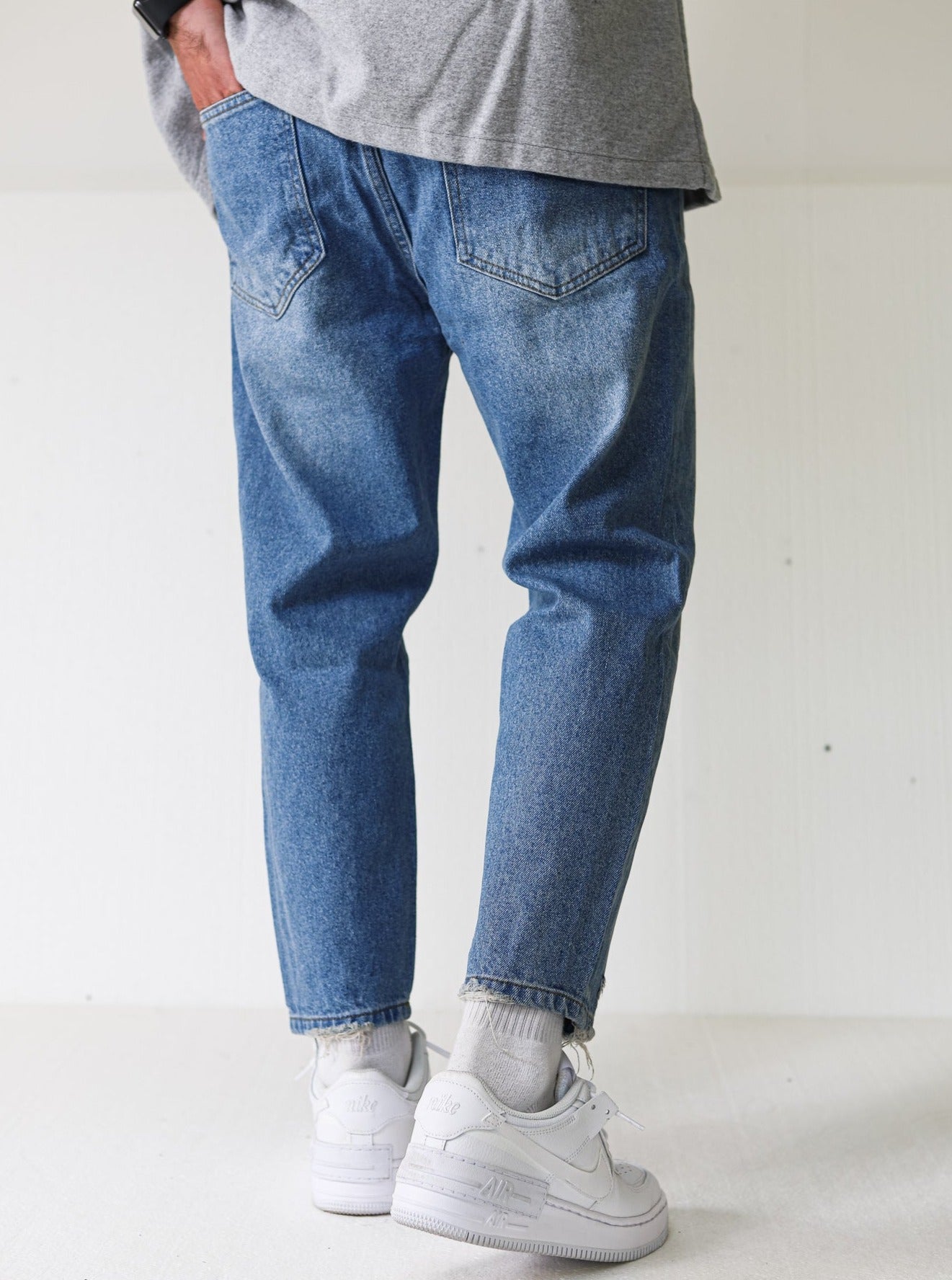 Relaxed Fit Ripped Vintage Blue Jeans