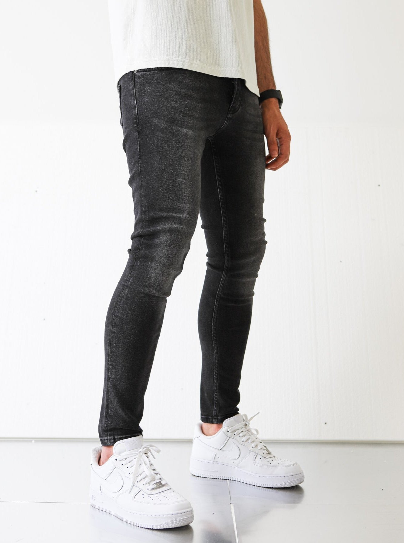Premium Basic Black Skinny Jeans