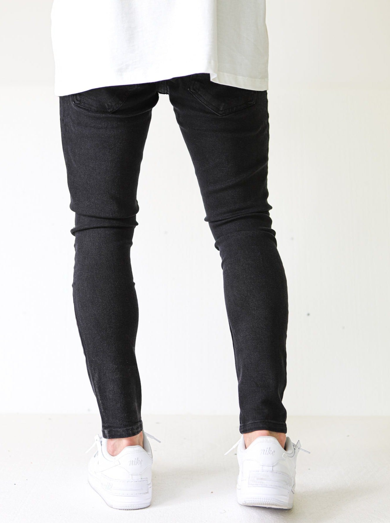 Knee Destroyed 4 Way Stretch Black Jeans
